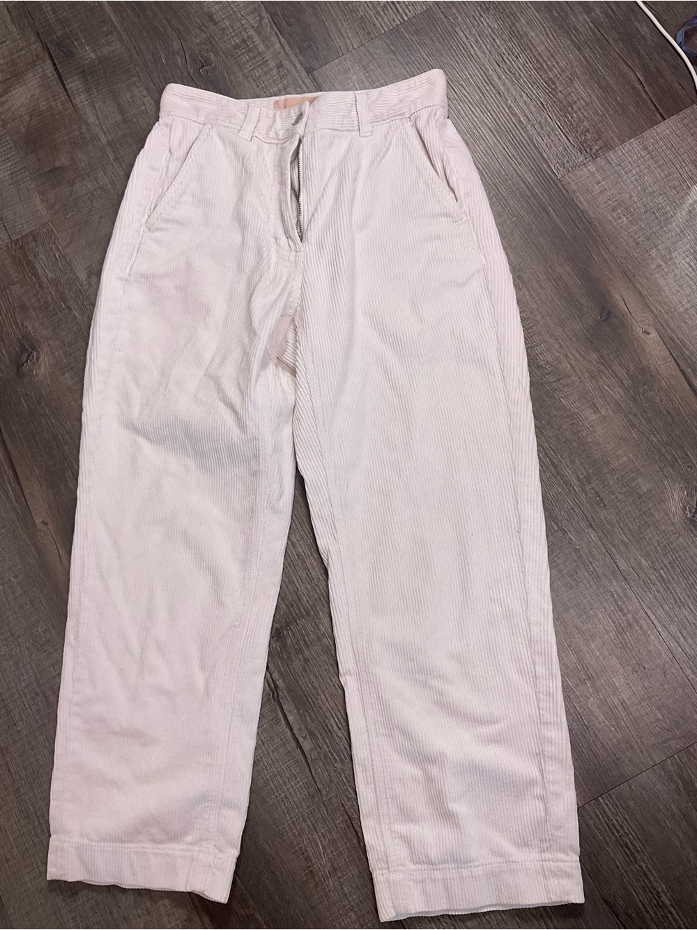 Everlane High Rise Corduroy barrel pants Small 26 Waist Cream with pockets EUC